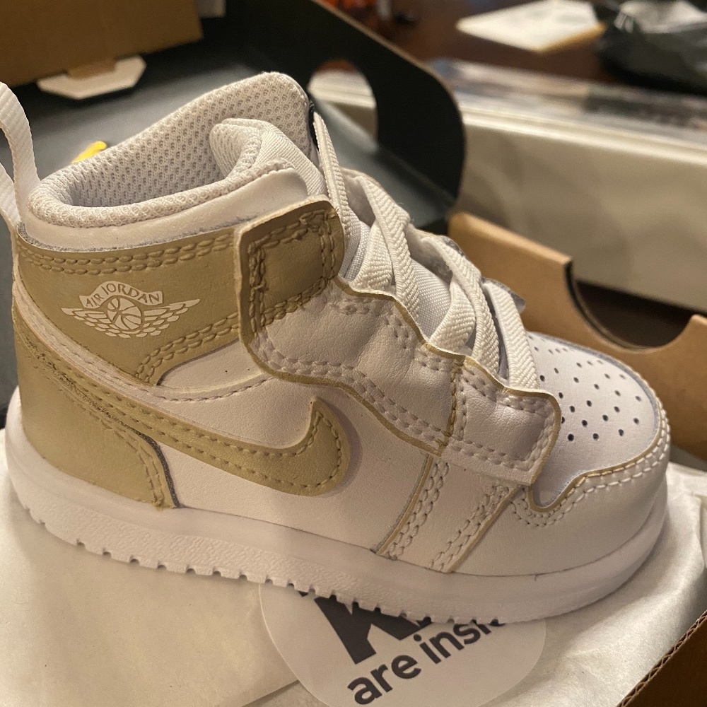 Custom Nike size 5 toddler sneakers